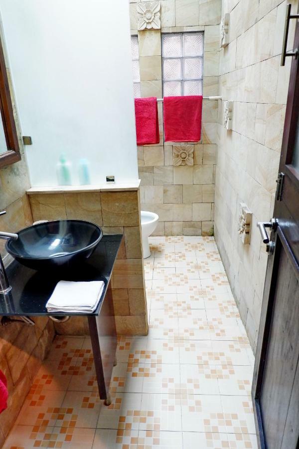 The Sawah Home Hotel Джокьякарта Экстерьер фото